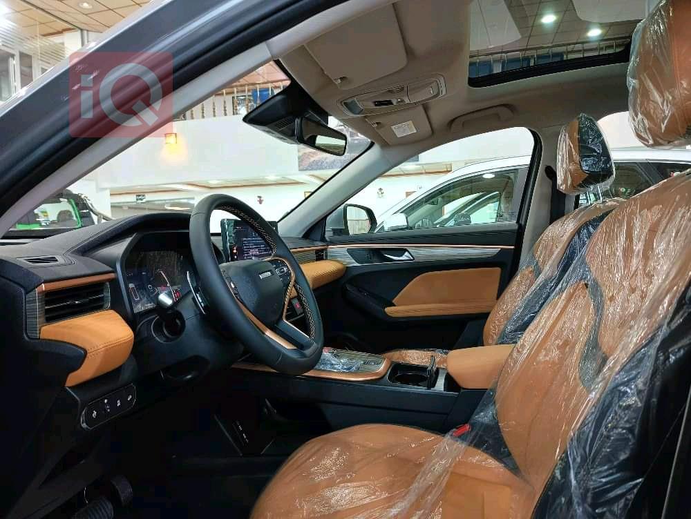 هافال جوليون